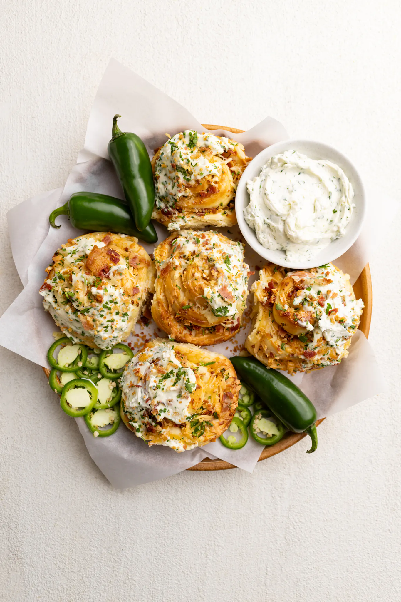 smoked gouda jalapeno pinwheels