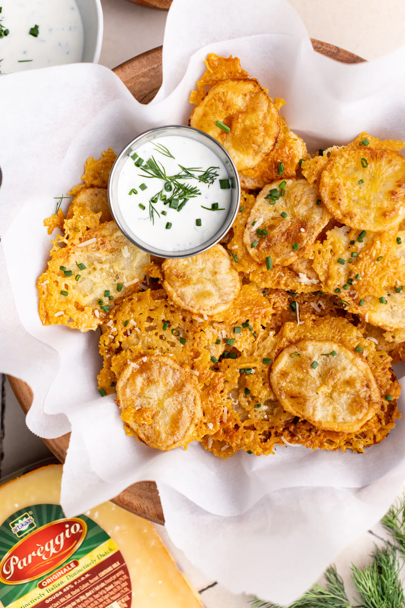 Crispy Gouda Potato Chips