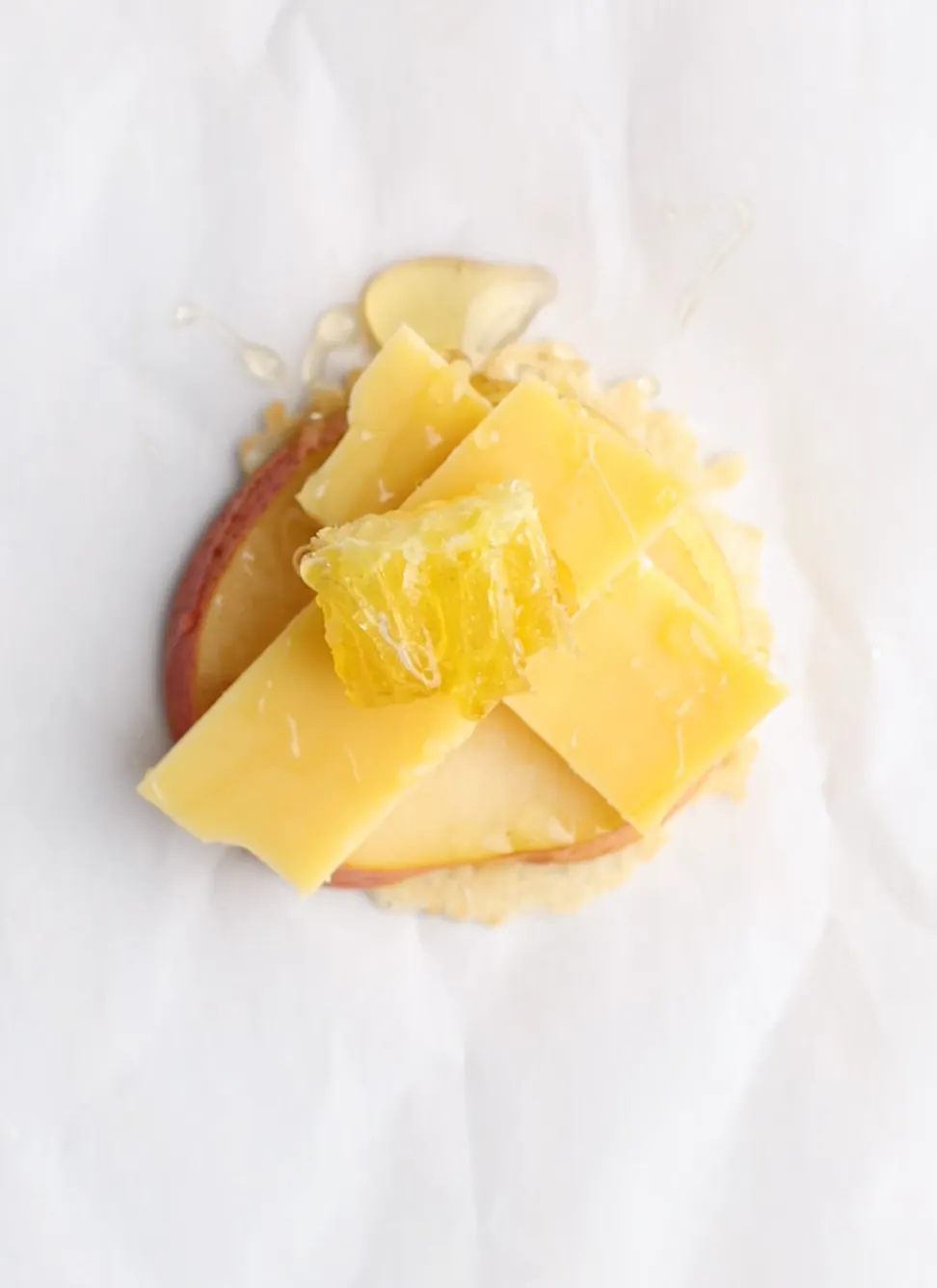 Aged Gouda Vintage Lot 36 Pear Honeycomb Cracker