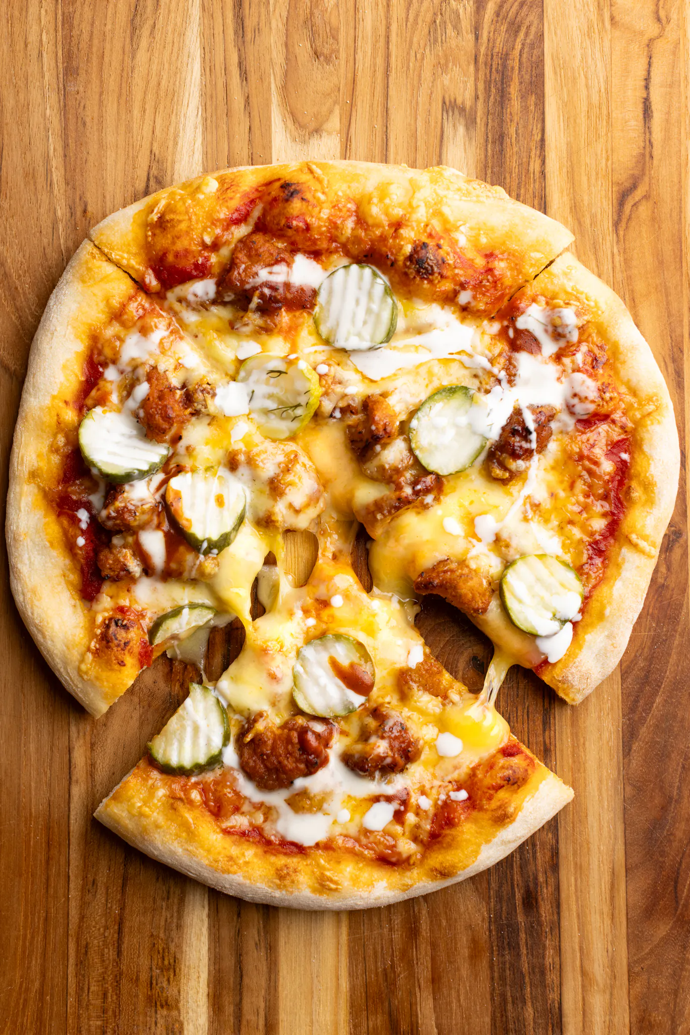 Nashville Hot Chicken Pizza Red Wax Gouda
