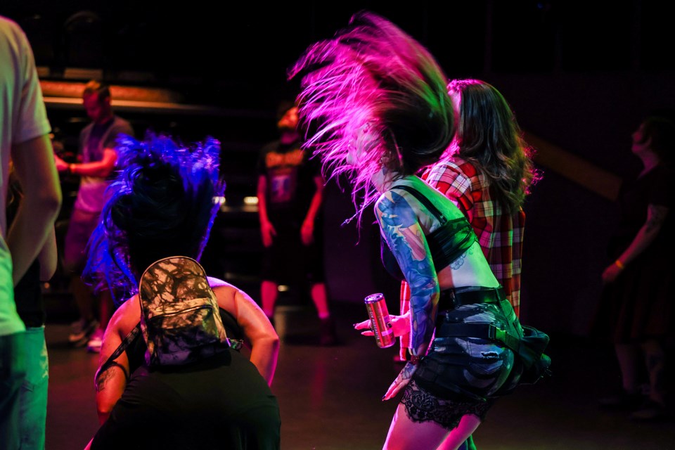 people dancing