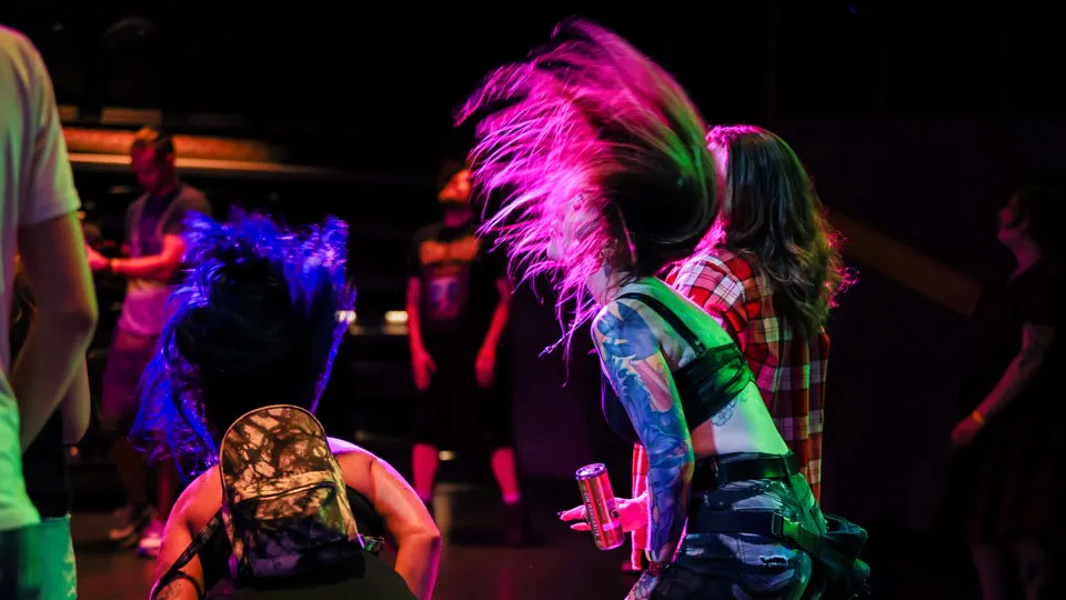 people dancing