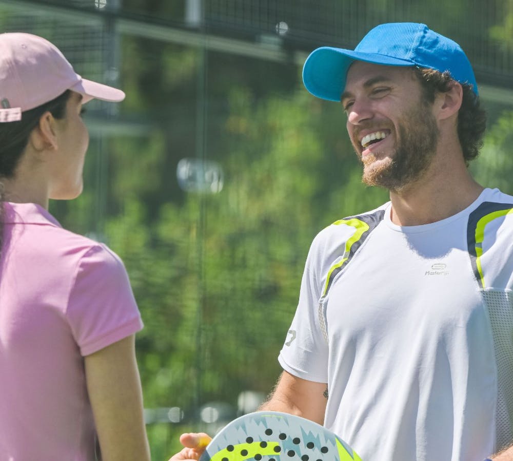 ÚNETE A LA REVOLUCIÓN