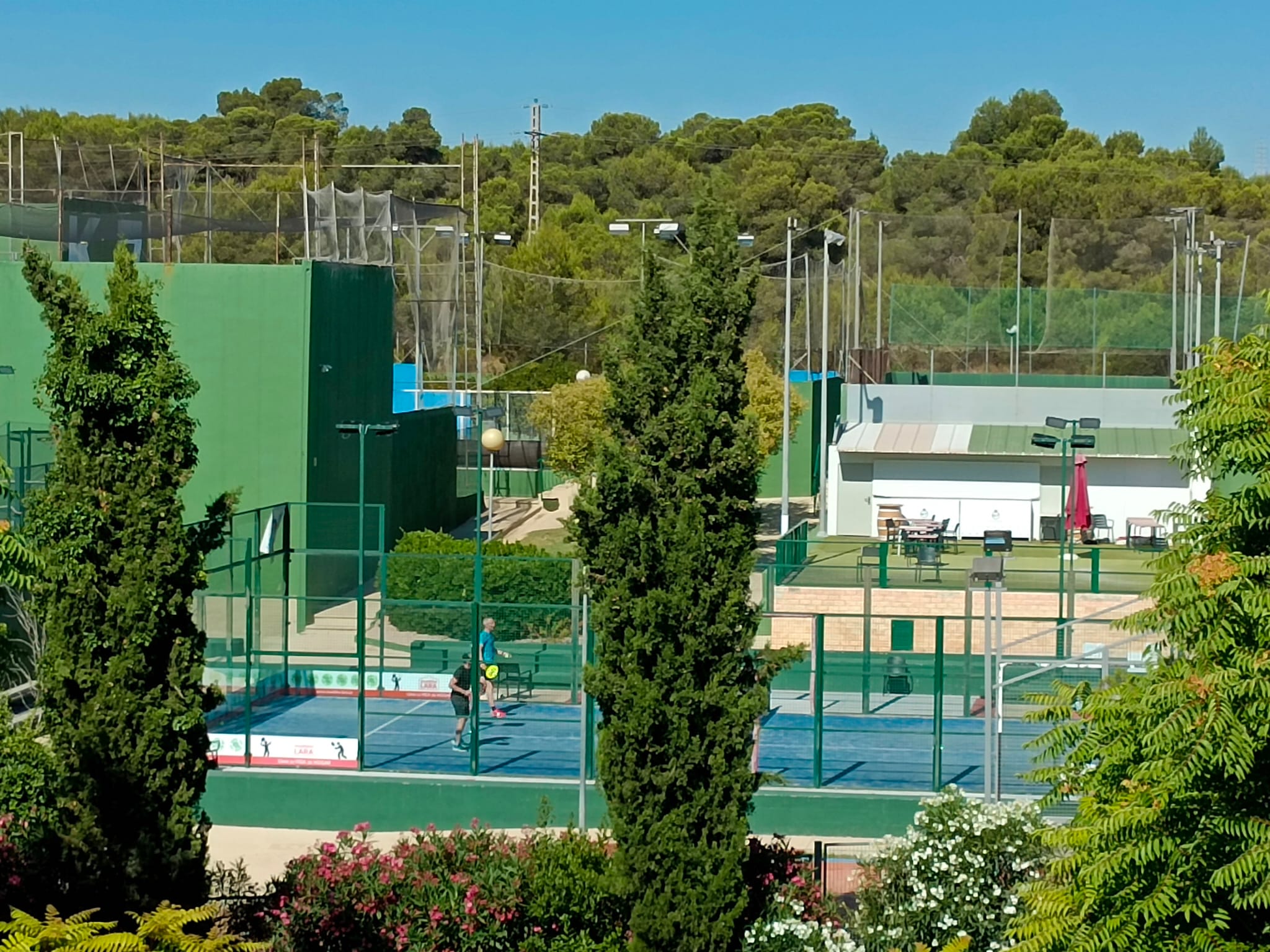 Un nuevo nombre. Un futuro de confianza.