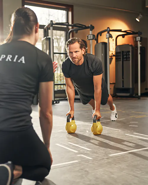 2,000m² Fitness Facilities