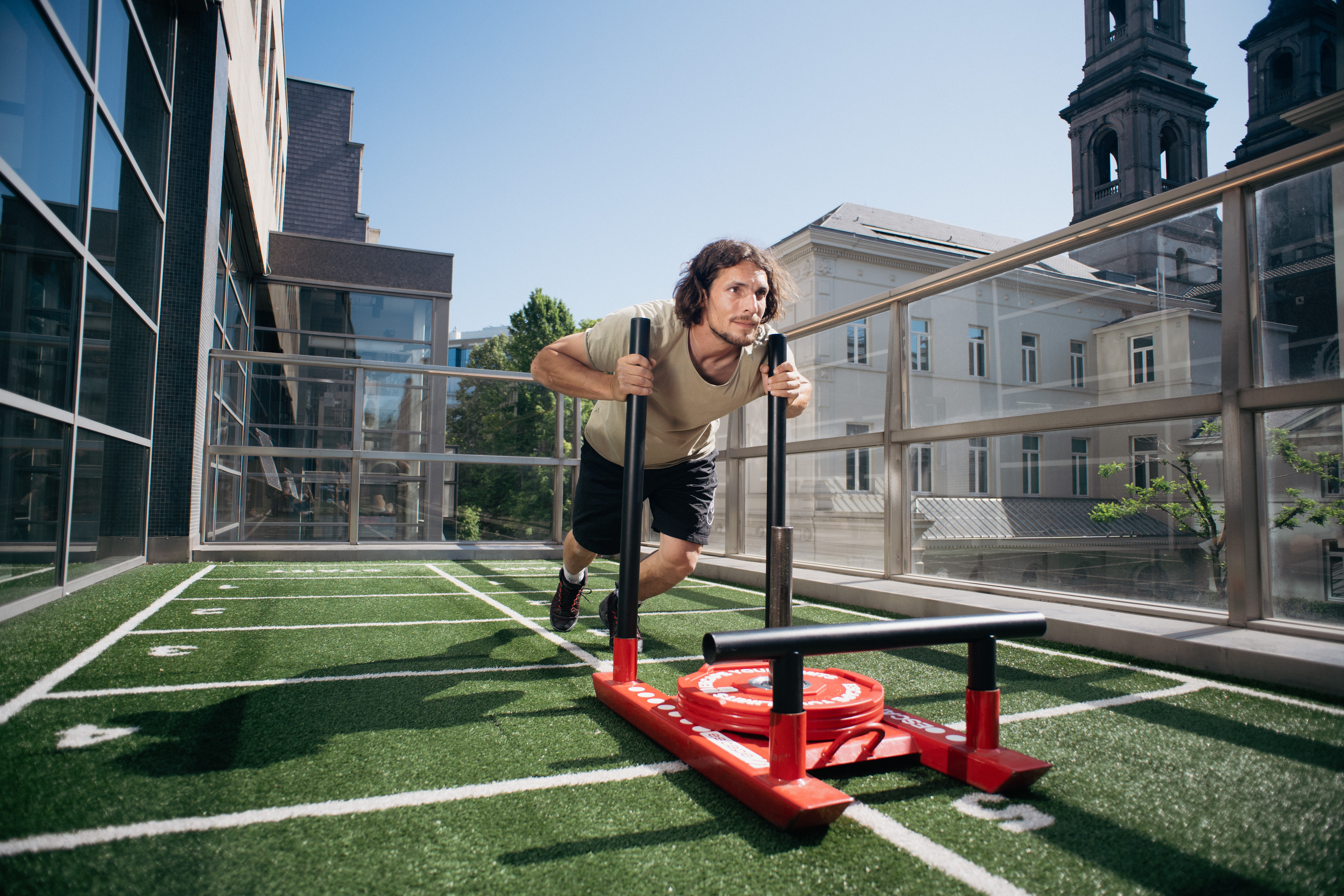 Twee verdiepingen met fitness faciliteiten