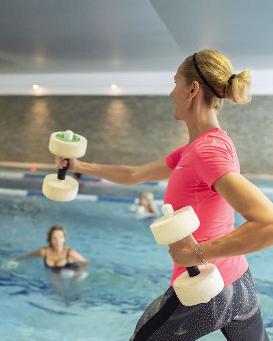 Perfekt für Fitness-Training: Wasser