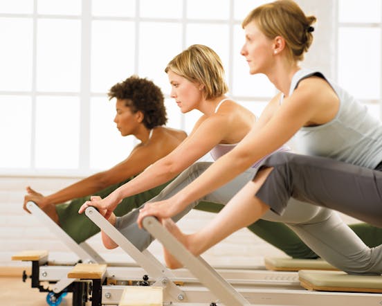 REFORMER PILATES | MOTION STUDIO