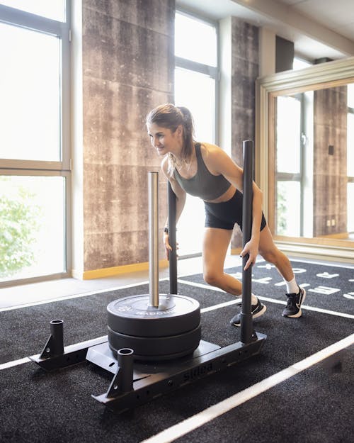 BRANDNEUE TRAININGSFLÄCHE