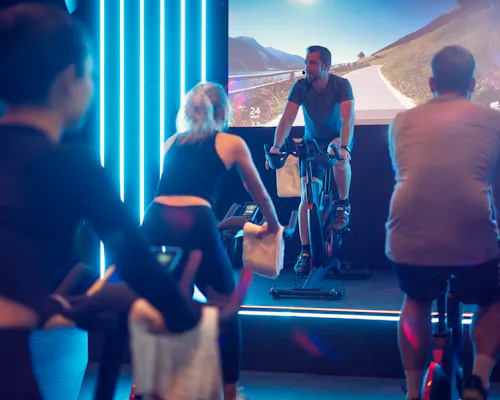 80m² indoor cycling studio