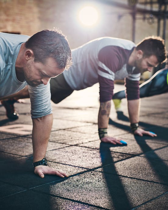 Les 3 meilleurs exercices de renforcement musculaire pour le haut du dos