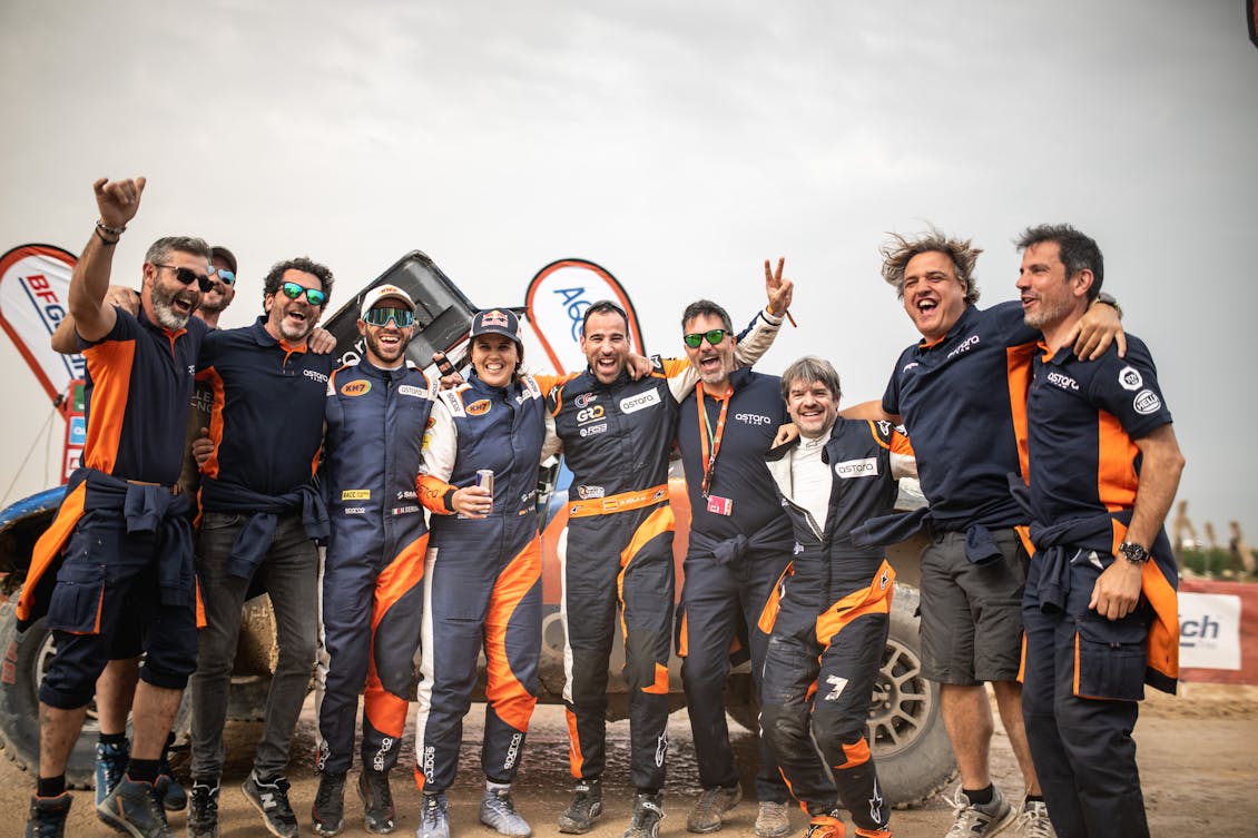 Astara Team Podium Dakar 2023 - Carlos & Laia