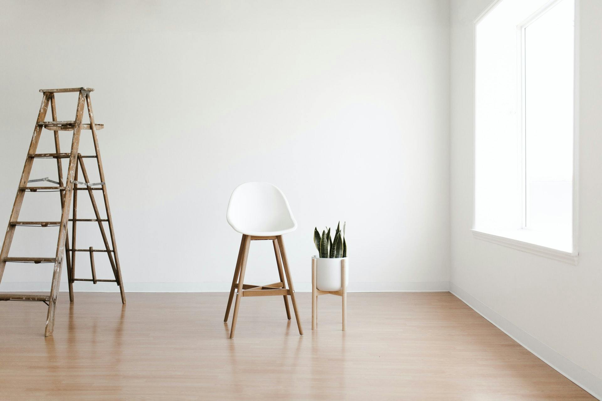 Minimal Chair