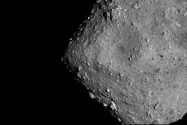 black and whit photo of the asteroid Ryugu