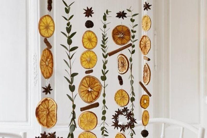 guirlande noel en fruits seches diy decoration de noel ecologique zero dechet atelier unes