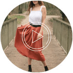 play vidéo jupe midi couleur terracotta