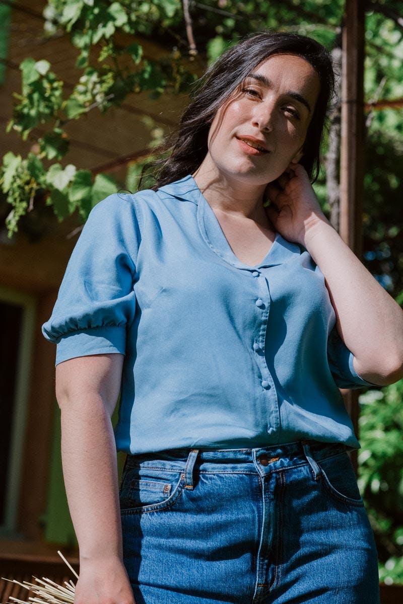 chemise blanche basique pour femmes atelier unes