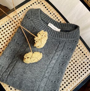 Atelier Unes pull azalee anthracite laine recyclee inspiration