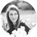 Violette, directrice artistique et cofondatrice de Atelier Unes