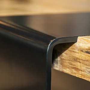Monumental Table detail 2