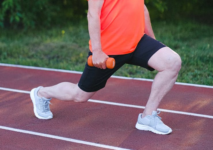 walking lunges