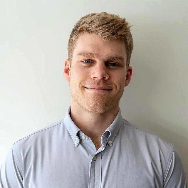 Theó-Chapman-Personal-Training-Client