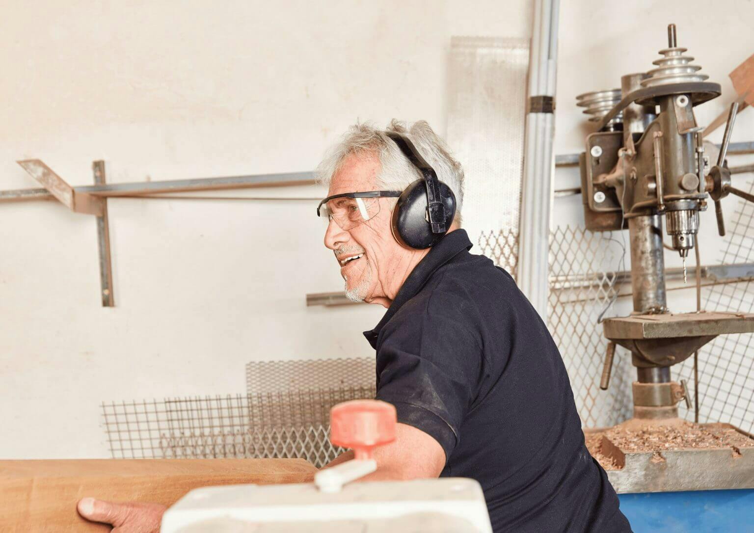 Santé auditive : comment vous protéger au travail ?