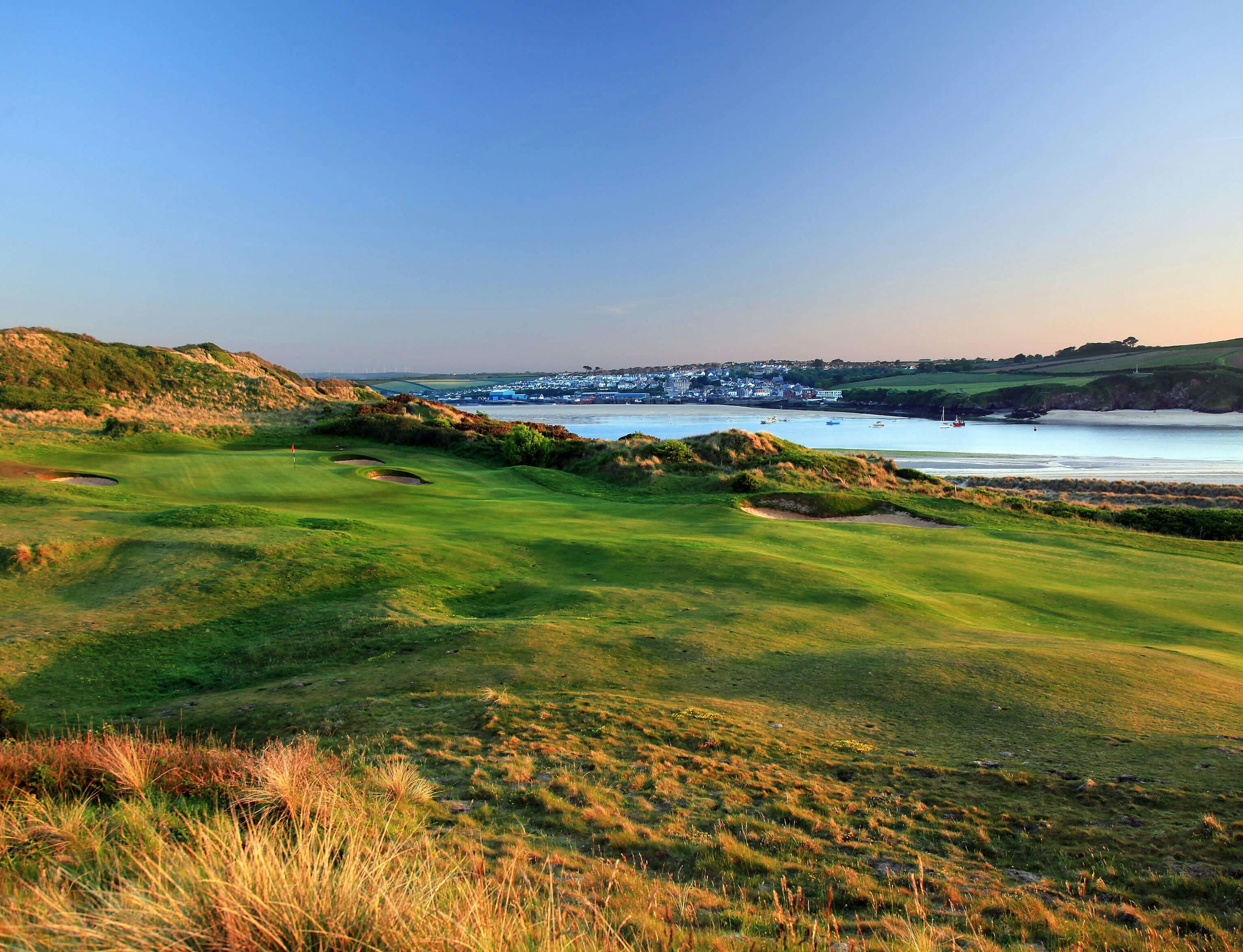 16th hole at St Enodoc Golf Club with long views over Padstow. 