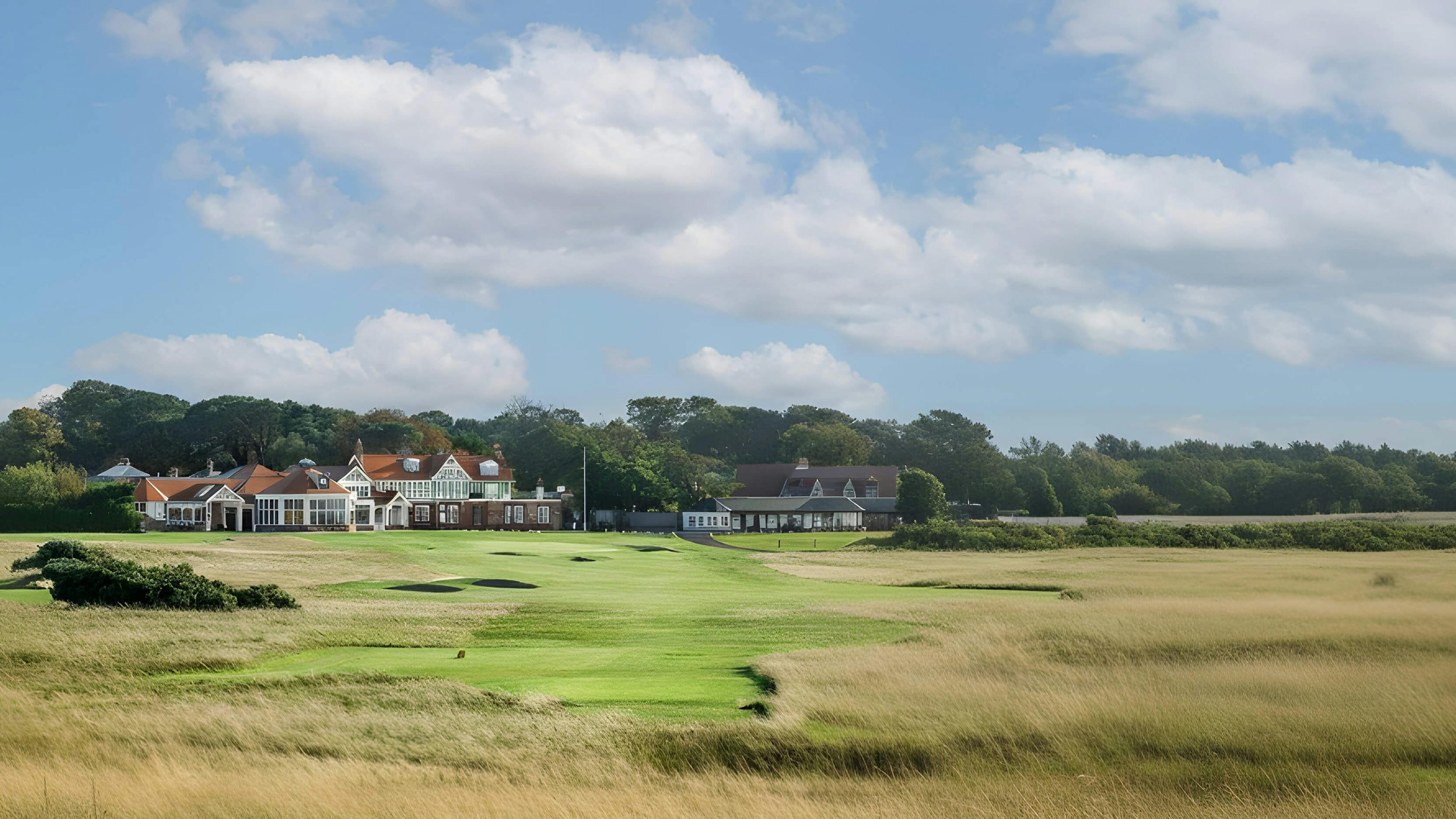 Panoramisch uitzicht over de Muirfield golf club in Schotland