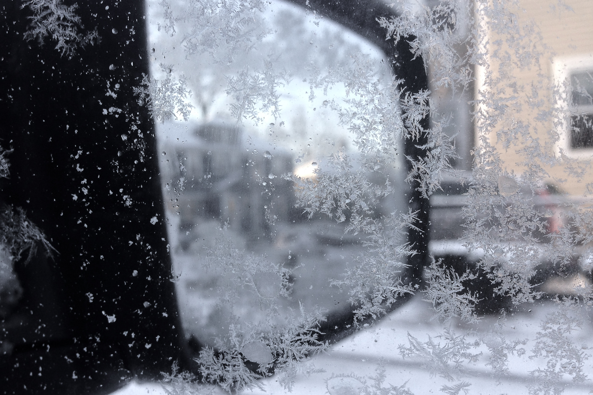 How To Open A Frozen Car Door Unfreeze A Keyhole Auto Com