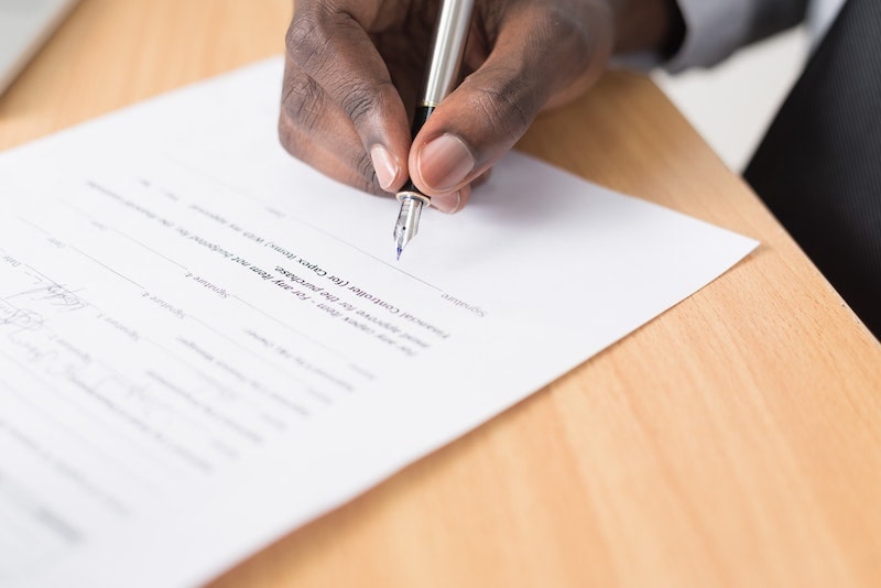should you buy out your car lease