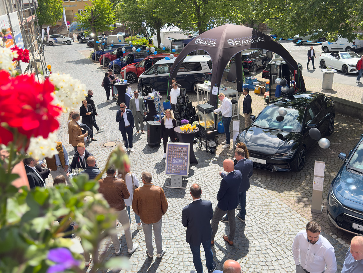 Einblick auf den Stand auf der Inform vom AutohausRange in Fritzlar
