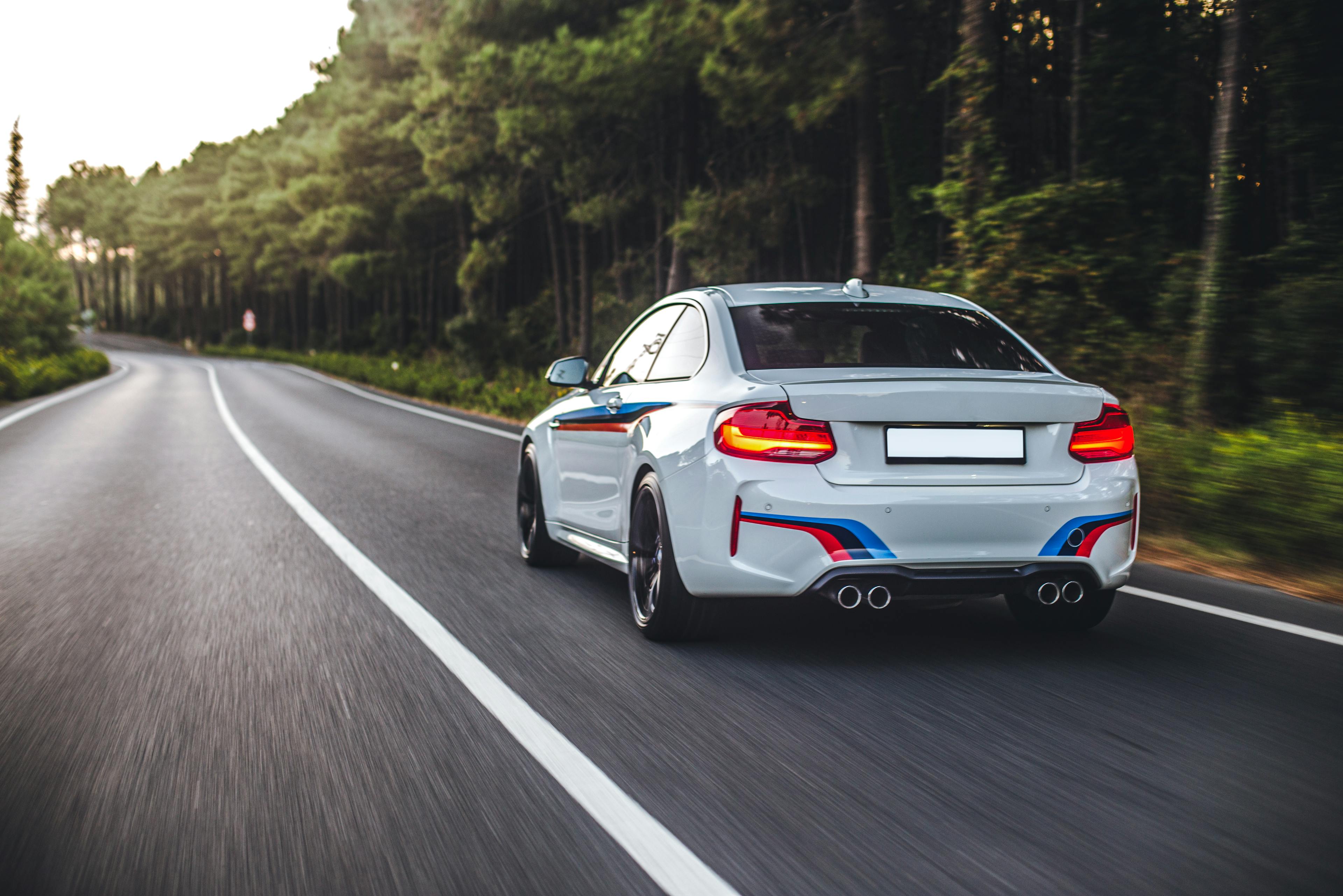 Why You Should Buy a Used Car from a Car Dealership in Canada