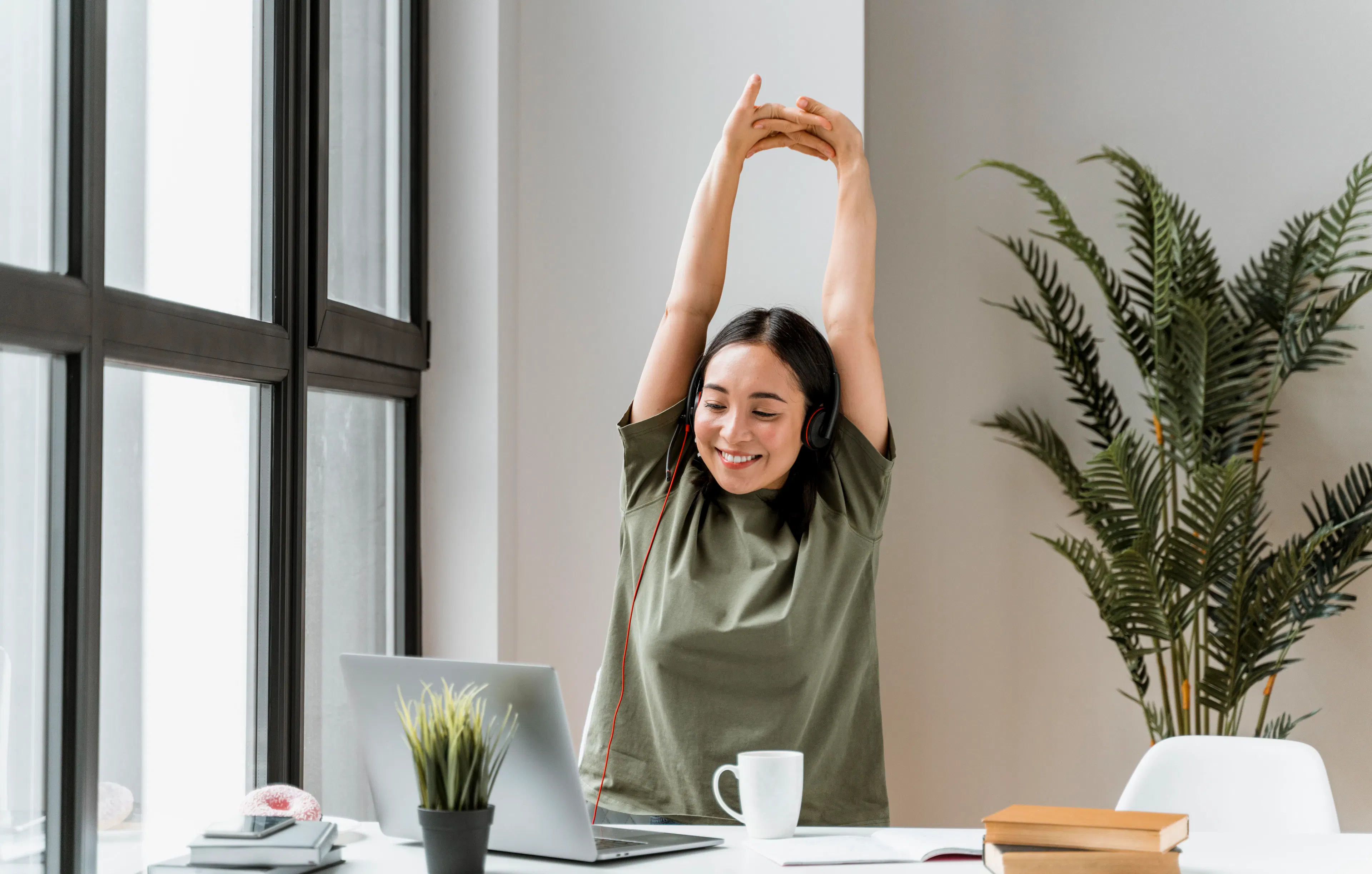 healthy workspace habits for productive remote work
