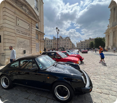 Rassemblement de voitures anciennes