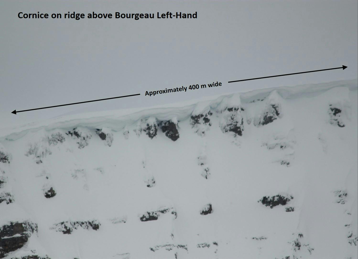 A 400 m wide cornice sits on the ridge above the Bourgeau Left climb.