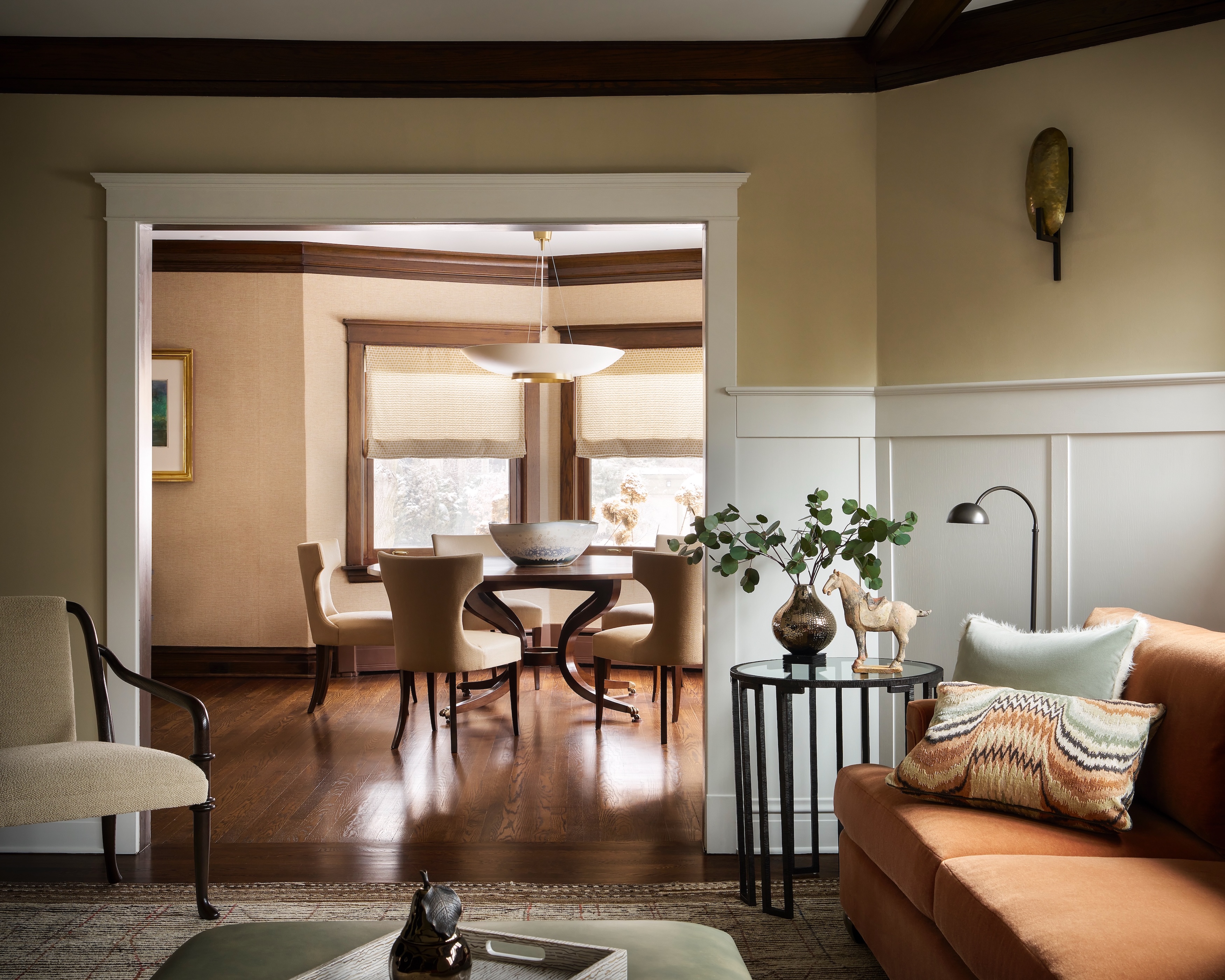 Abrams-Valenti-Luxury-Interior-Design-Ashland-Living-Room-Into-Dining-Room