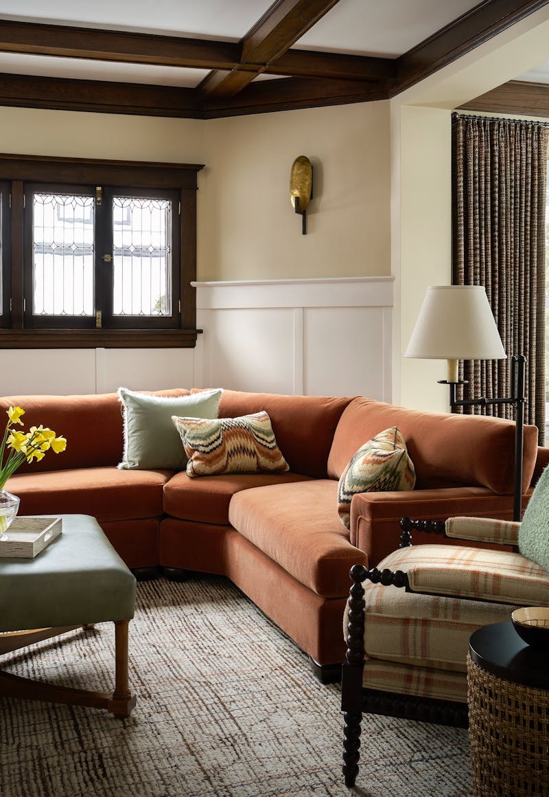 Abrams-Valenti-Luxury-Interior-Design-Ashland-Family-Room