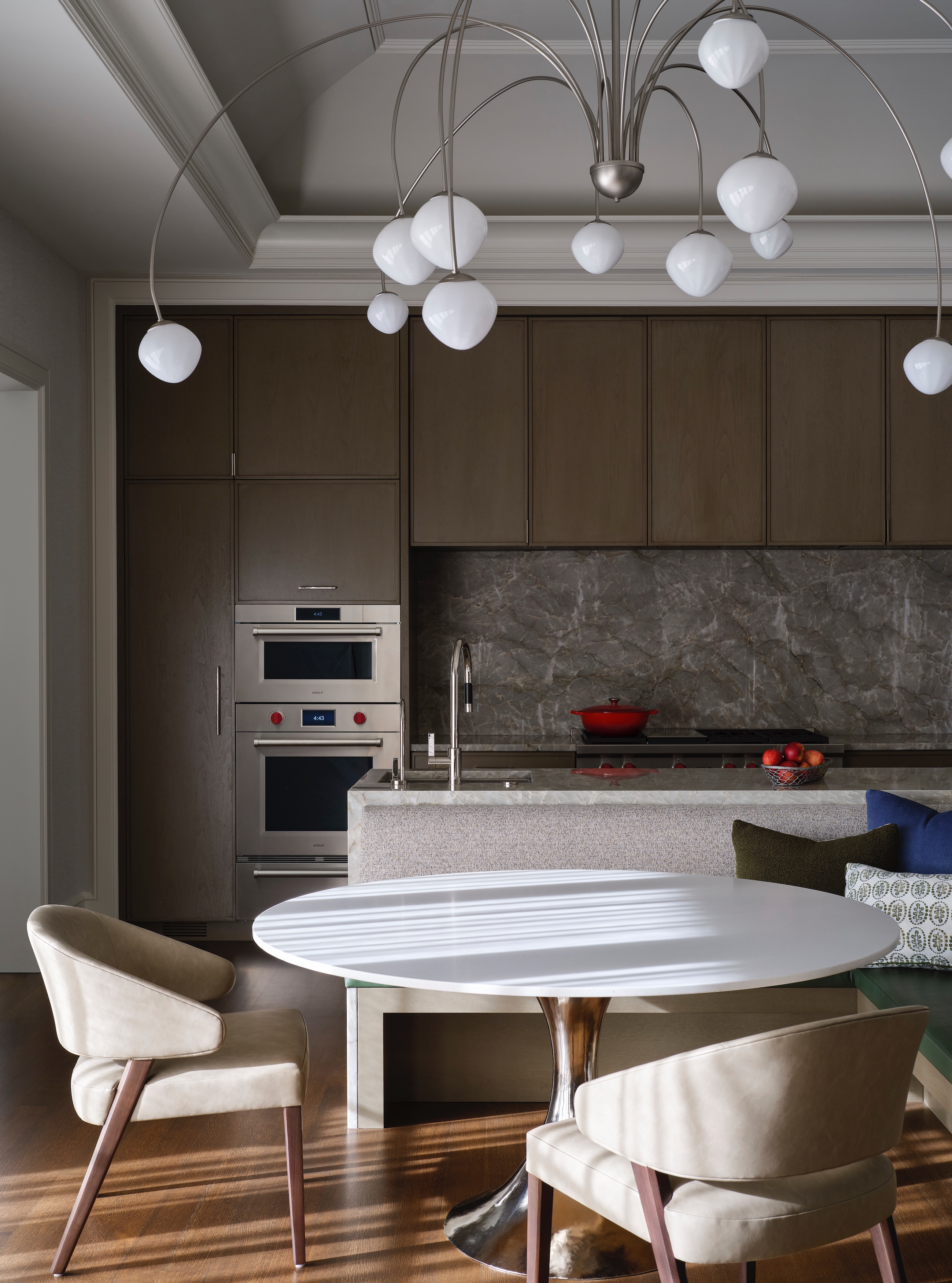 Abrams-Valenti-Luxury-Interior-Design-Lakewood-Kitchen-Table