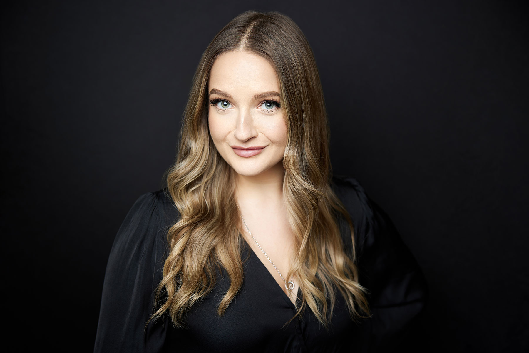 Abrams-Valenti-Luxury-Interior-Design-The-Team-Kristina-Sutalaite-Senior-Designer