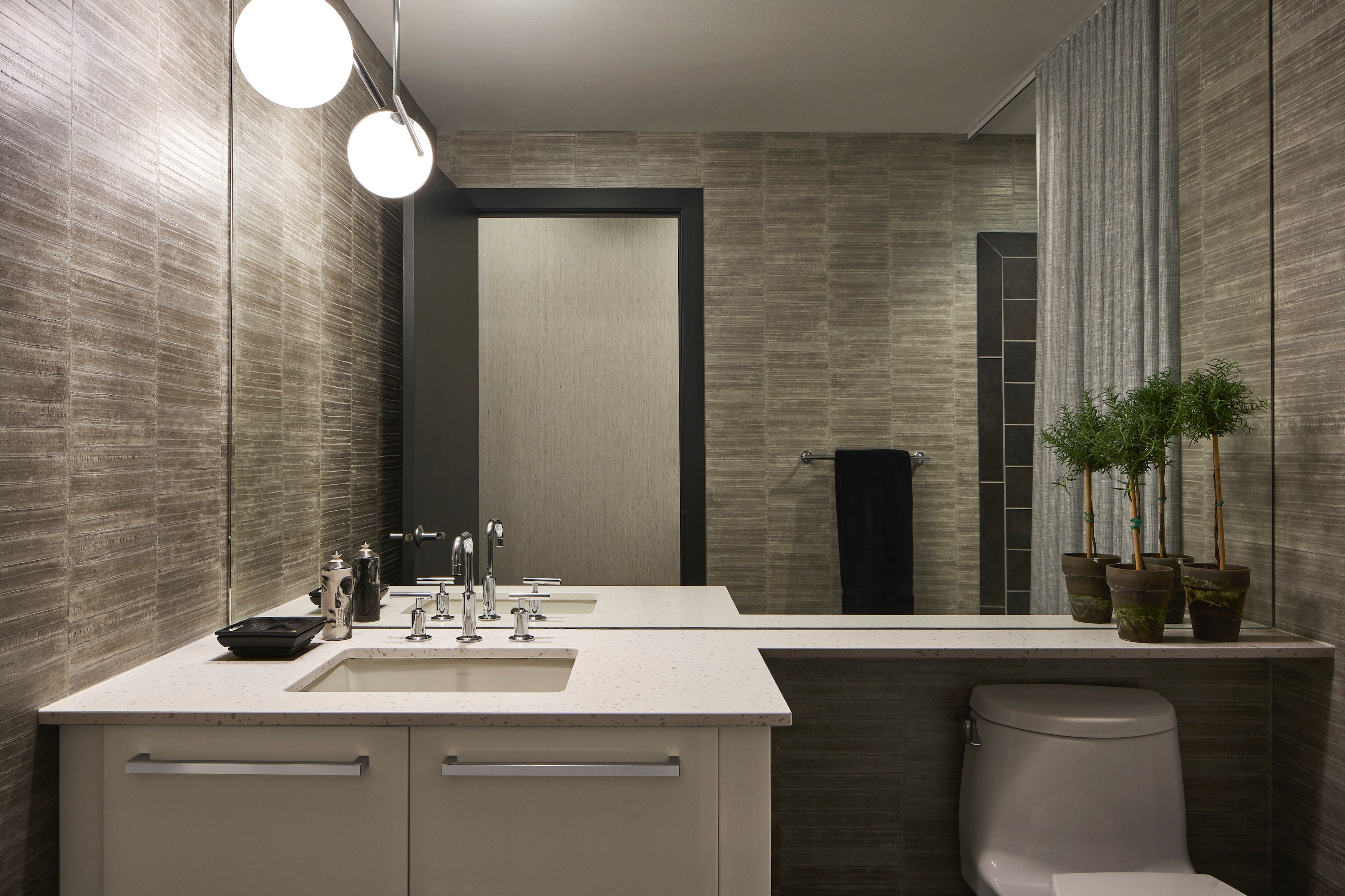 Abrams-Valenti-Luxury-Interior-Design-Superior-Bathroom