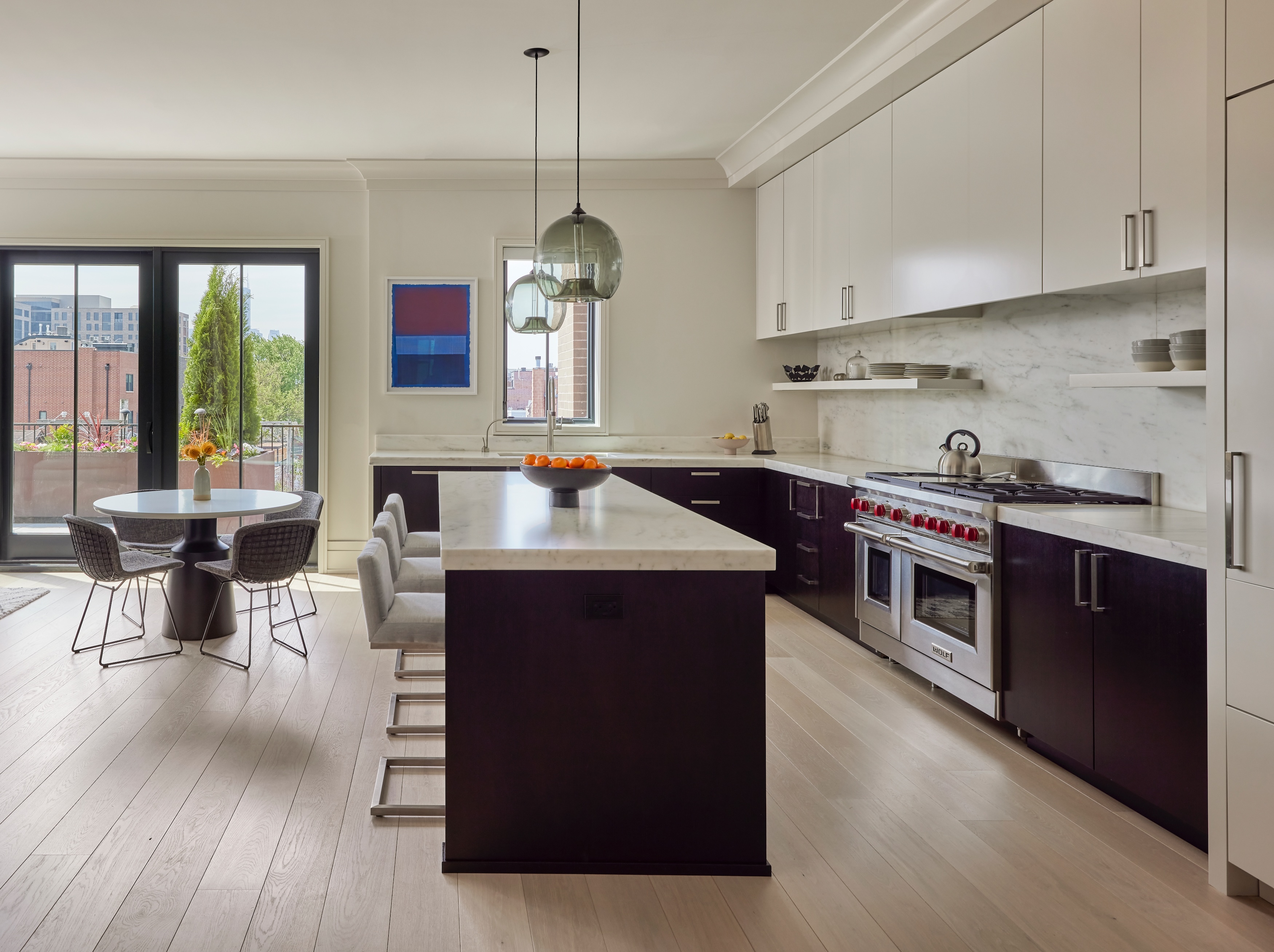 Abrams-Valenti-Luxury-Interior-Design-Willow-Kitchen-Table