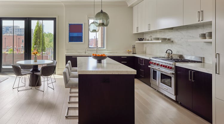 Abrams-Valenti-Luxury-Interior-Design-Willow-Kitchen-Table