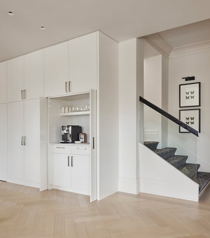 Abrams-Valenti-Luxury-Interior-Design-Willow-Stairs