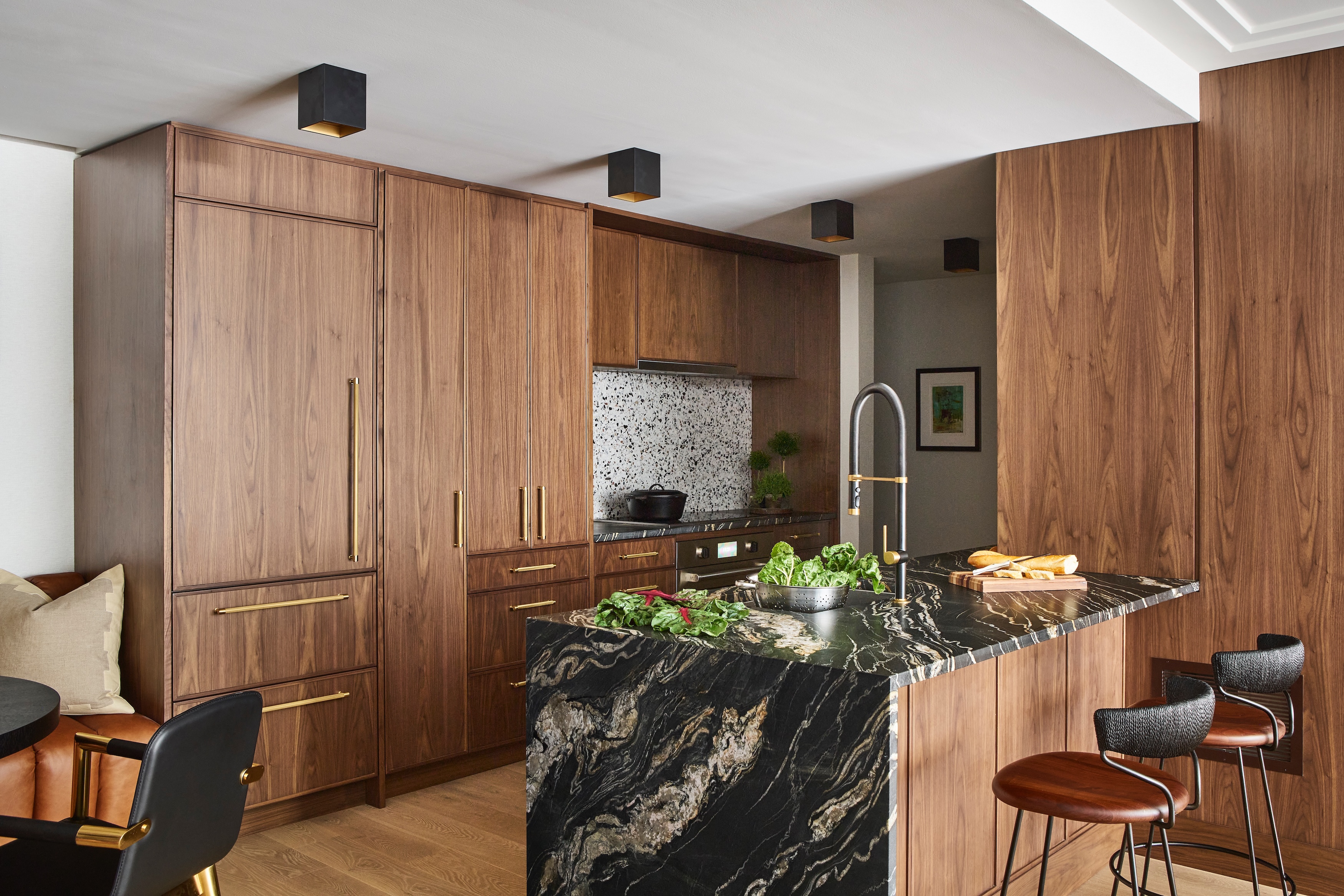 Abrams-Valenti-Luxury-Interior-Design-Wells-Kitchen