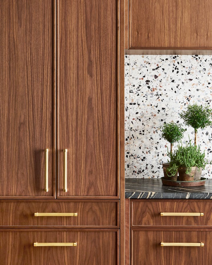 Abrams-Valenti-Luxury-Interior-Design-Wells-Kitchen-Cabinets