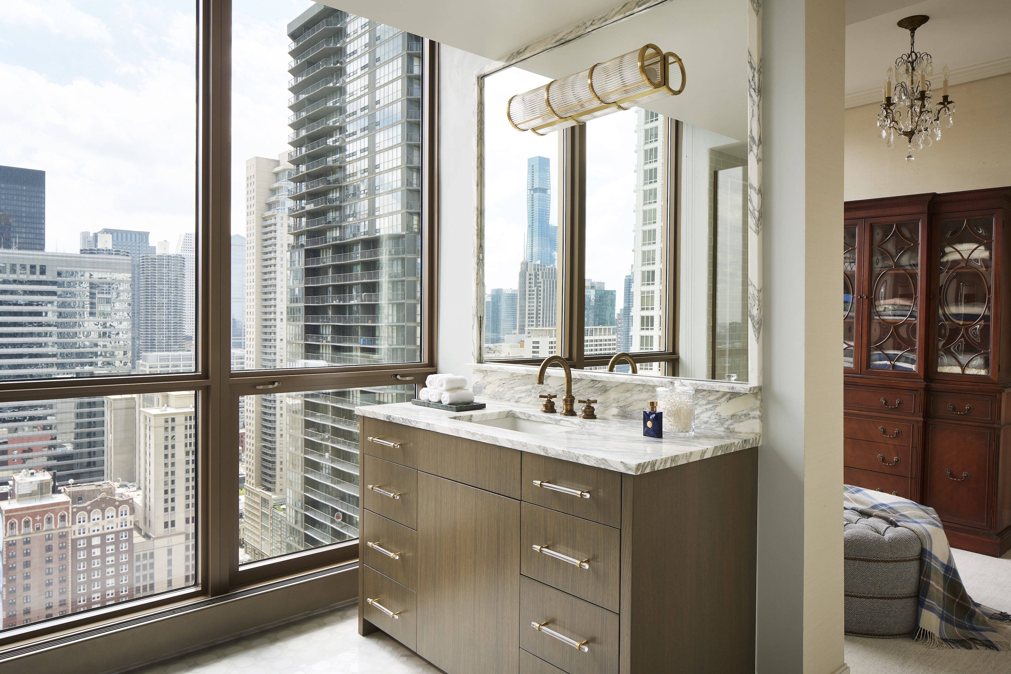 Abrams-Valenti-Luxury-Interior-Design-Wabash-Master-Bathroom