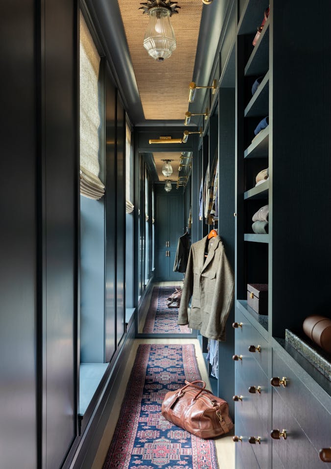 Abrams-Valenti-Luxury-Interior-Design-Burling-Closet