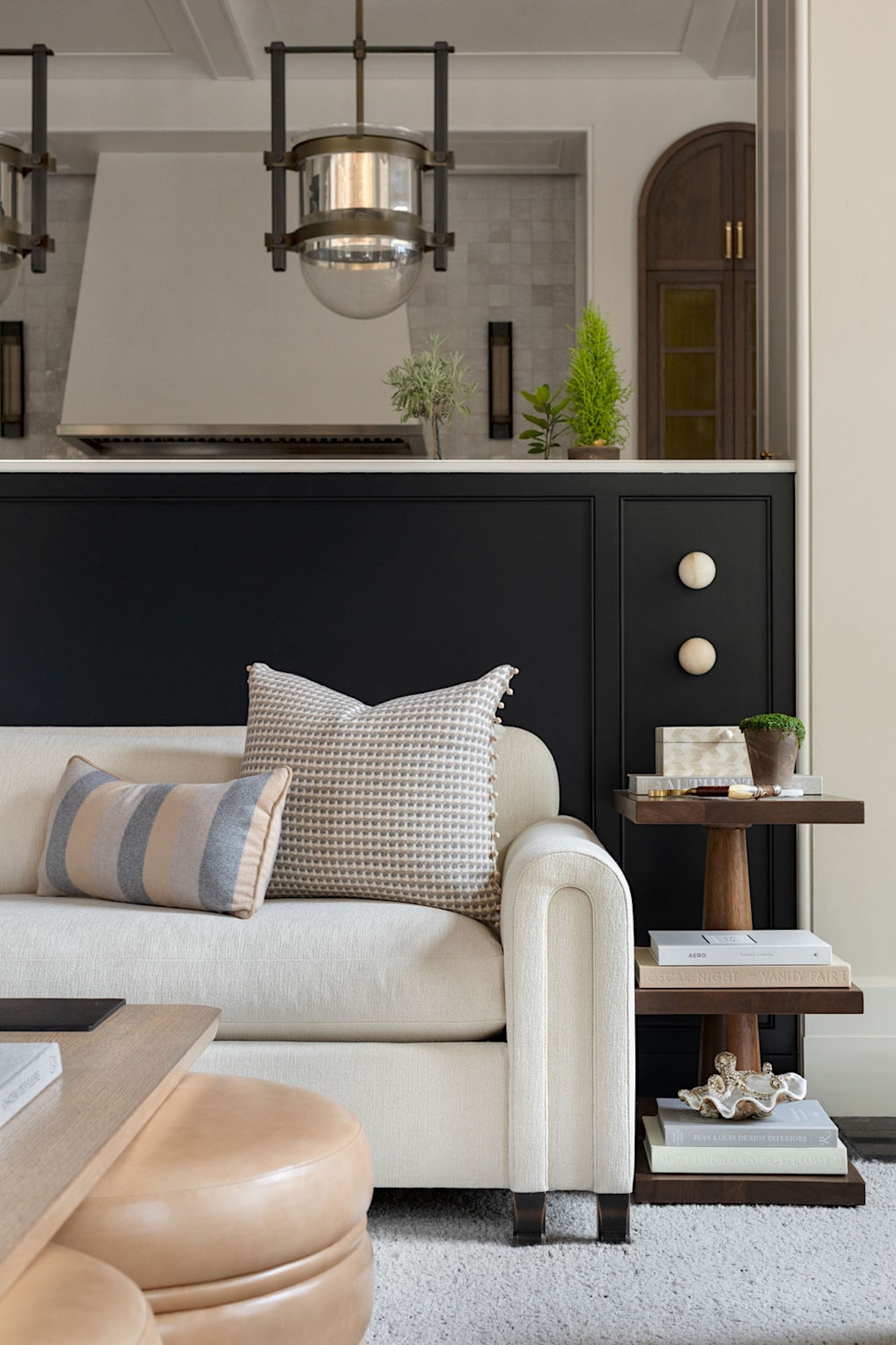 Abrams-Valenti-Luxury-Interior-Design-Burling-Family-Room-Couch