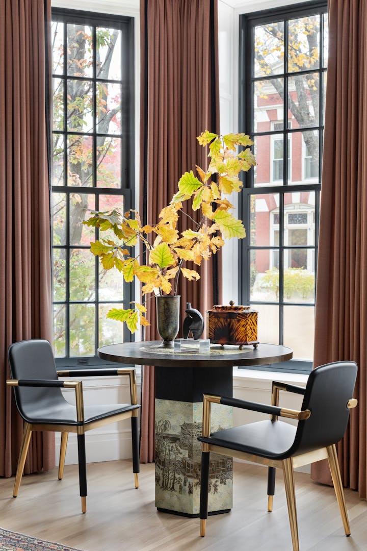 Abrams-Valenti-Luxury-Interior-Design-Burling-Kitchen-Table